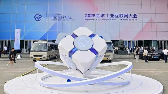 阿尔卑斯 阿尔卑斯